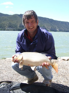 5lb Carp River Ebro 27th Apr 09