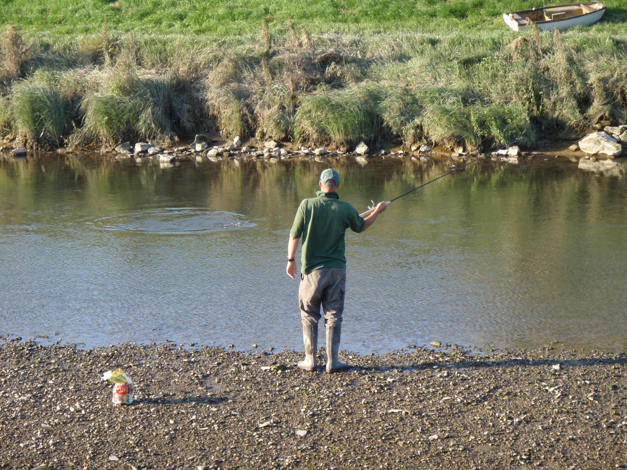 Winter Fishing - Roving With The Stick Float - Trotting Small A River