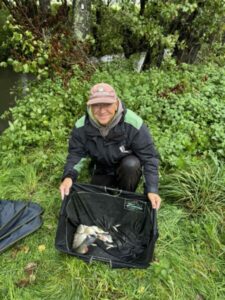 604c424c 0c40 4c5e B035 55656f5748bb