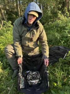 B8787219 E0ae 450d 9594 9b5df563669b