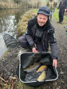 1ddb8d61 B69a 4e92 98ee 041e237c3ce4