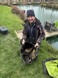 64d954bb B456 4a7e A005 Aab95082d5e7