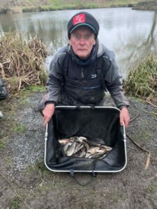 746c974e F3de 4e39 854d F82ba6b7d7b0