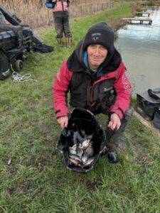 B9128cdb 95b5 4d97 B9b4 Bc4d852e44ef