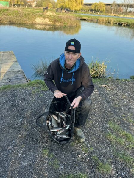 976e5d63 5c37 4cca 99e0 3181399baa58